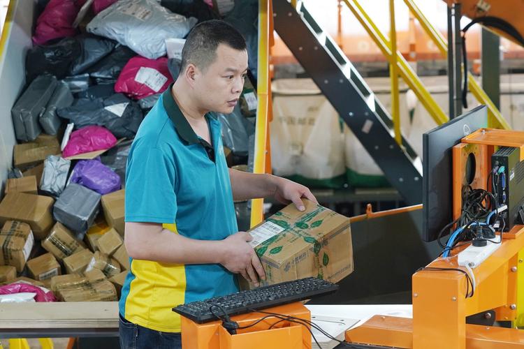 金灿物流工作体验如何？薪资福利靠谱吗？