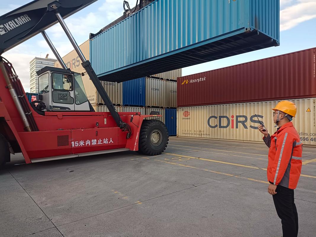 中铁物流人工服务电话是多少？